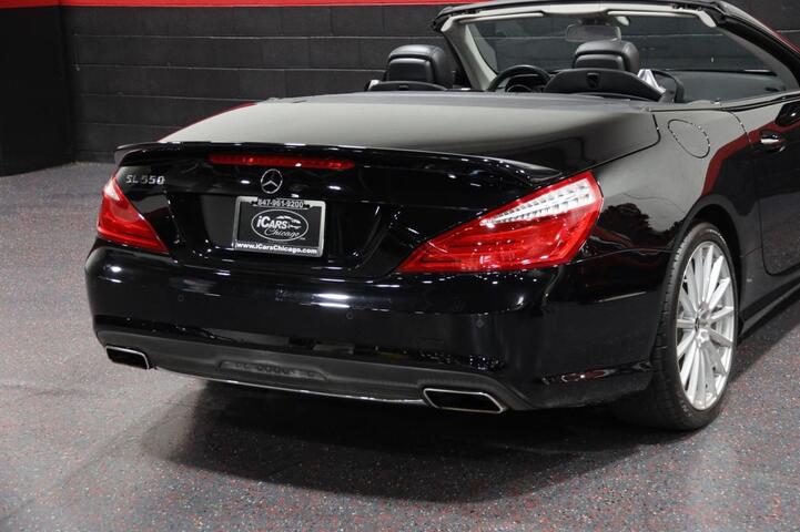 2013 Mercedes-Benz SL 550 AMG Sport 2dr Convertible Chicago IL