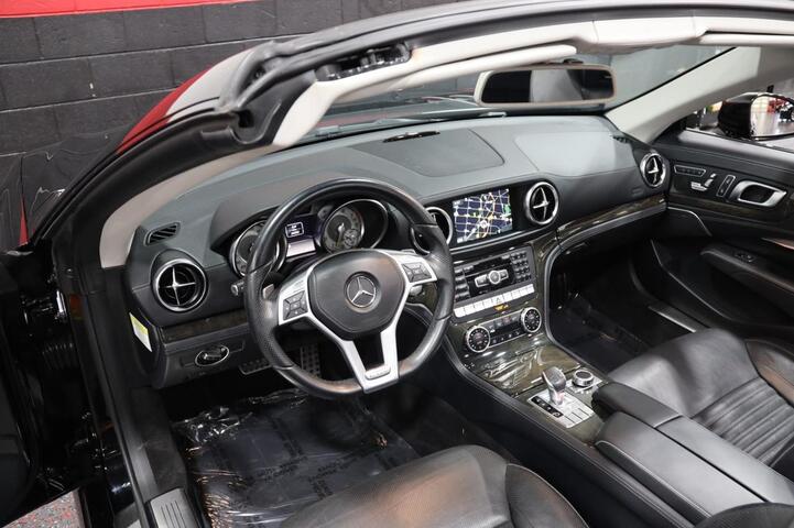 2013 Mercedes-Benz SL 550 AMG Sport 2dr Convertible Chicago IL