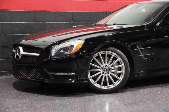 2013 Mercedes-Benz SL 550 AMG Sport 2dr Convertible Chicago IL