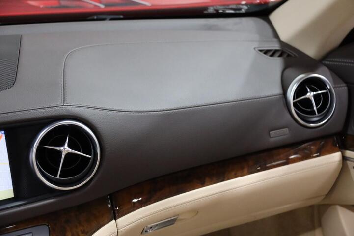 2013 Mercedes-Benz SL 550 AMG Sport 2dr Roadster Chicago IL