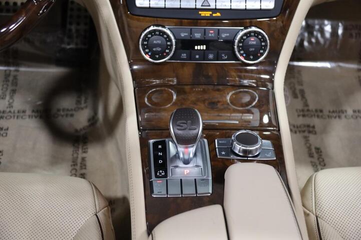 2013 Mercedes-Benz SL 550 AMG Sport 2dr Roadster Chicago IL