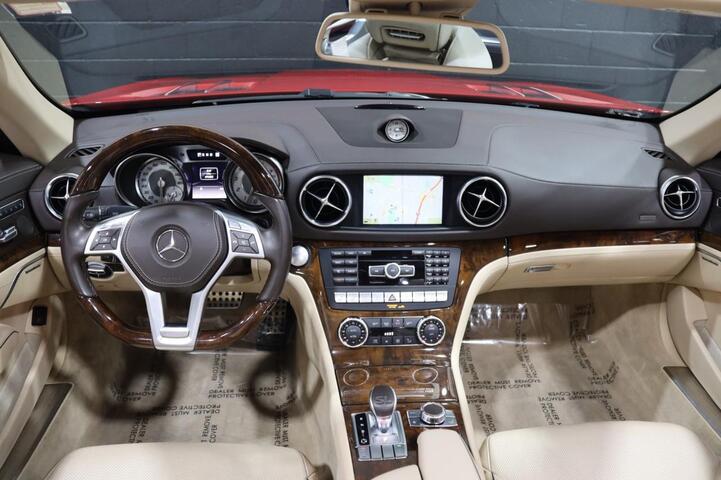 2013 Mercedes-Benz SL 550 AMG Sport 2dr Roadster Chicago IL