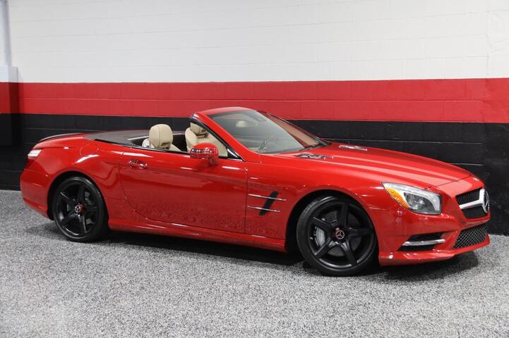2013 Mercedes-Benz SL 550 AMG Sport 2dr Roadster Chicago IL