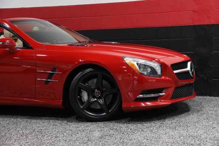 2013 Mercedes-Benz SL 550 AMG Sport 2dr Roadster Chicago IL