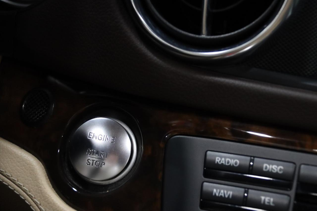 2013 Mercedes-Benz SL 550 AMG Sport 2dr Roadster Skokie IL