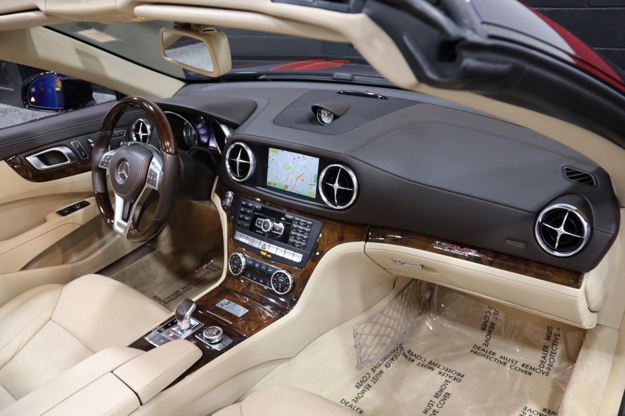 2013 Mercedes-Benz SL 550 AMG Sport 2dr Roadster Skokie IL