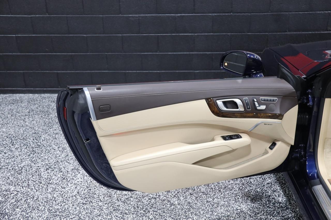 2013 Mercedes-Benz SL 550 AMG Sport 2dr Roadster Skokie IL