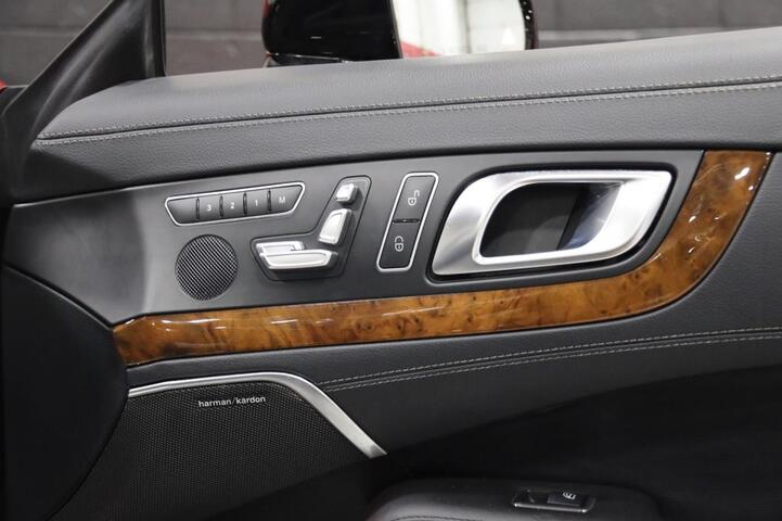 2013 Mercedes-Benz SL 550 AMG Sport 2dr Roadster Chicago IL