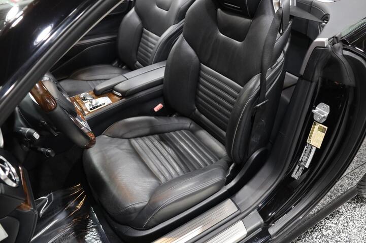 2013 Mercedes-Benz SL 550 AMG Sport 2dr Roadster Chicago IL