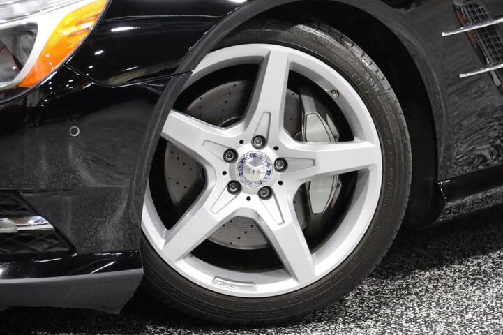 2013 Mercedes-Benz SL 550 AMG Sport 2dr Roadster Chicago IL
