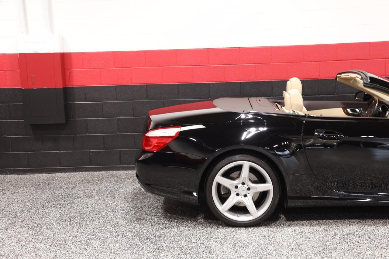 2013 Mercedes-Benz SL 550 AMG Sport Pkg 2dr Roadster Skokie IL