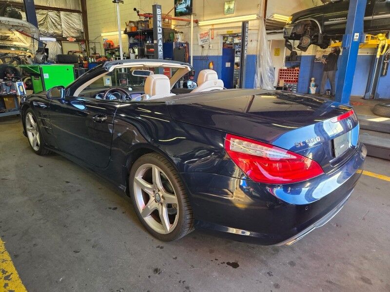 2013 Mercedes-Benz SL 550 Roadster w/ Sport and Premium Package Arlington VA