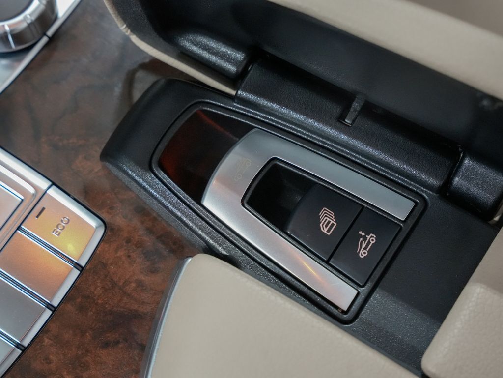2013 Mercedes-Benz SL-Class SL 550 Tigard OR