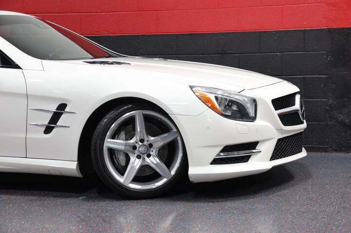 2013 Mercedes-Benz SL550 AMG Sport 2dr Convertible Chicago IL