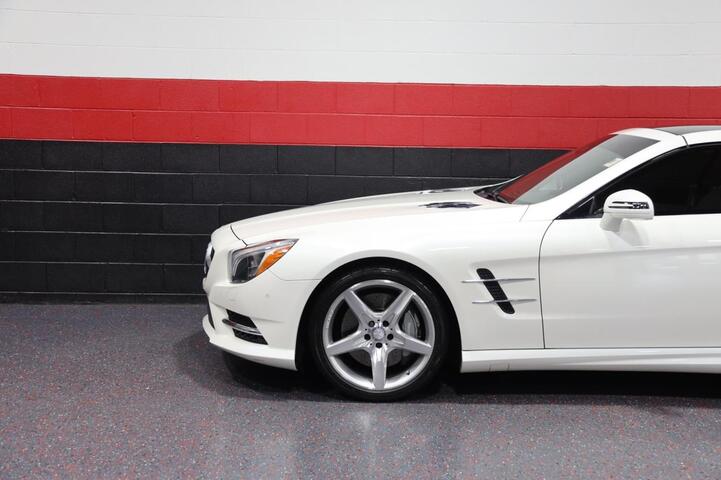 2013 Mercedes-Benz SL550 AMG Sport 2dr Convertible Chicago IL