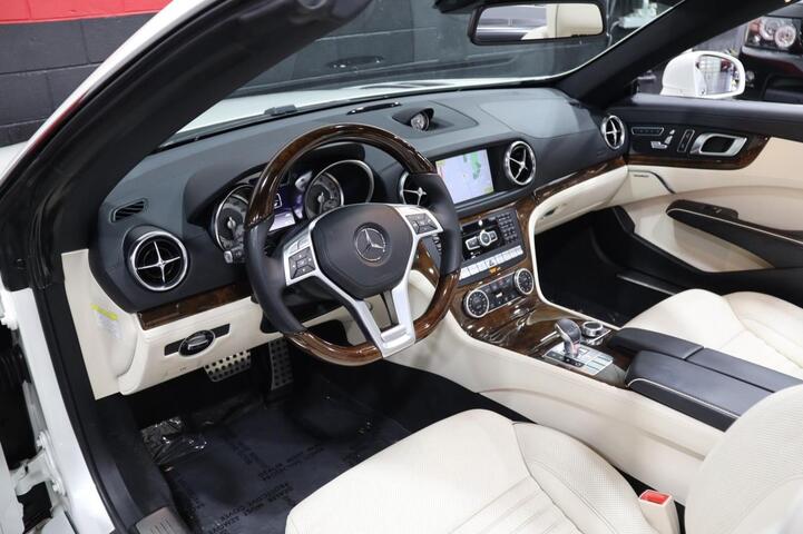 2013 Mercedes-Benz SL550 AMG Sport 2dr Convertible Chicago IL