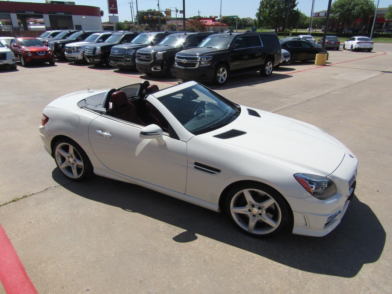 2013 Mercedes-Benz SLK 250 2dr Roadster SLK 250 Grand Prairie TX