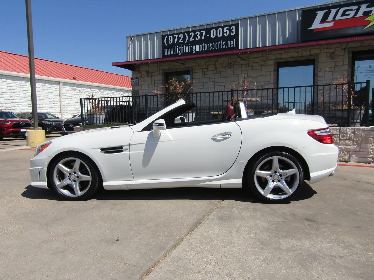 2013 Mercedes-Benz SLK 250 2dr Roadster SLK 250 Grand Prairie TX