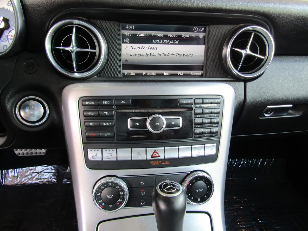 2013 Mercedes-Benz SLK 250 2dr Roadster SLK 250 Grand Prairie TX