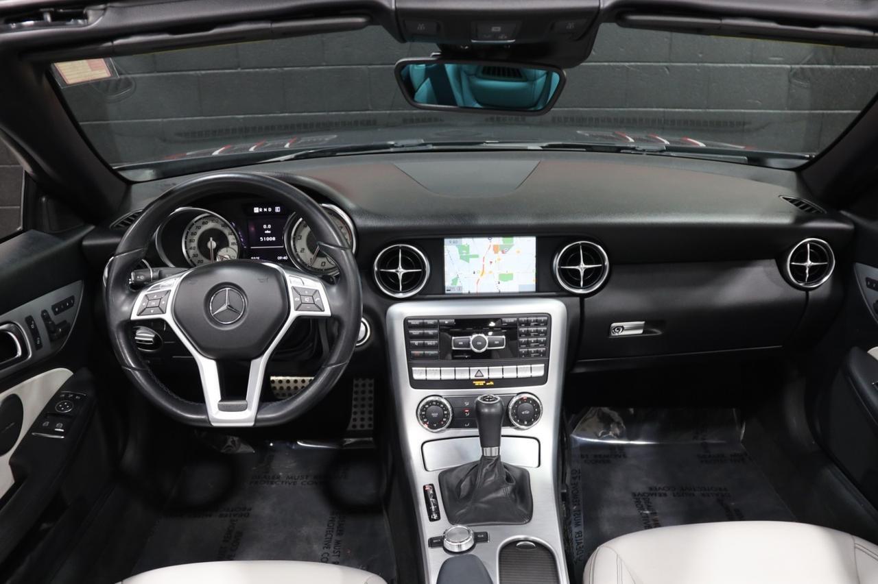 2013 Mercedes-Benz SLK 250 AMG Sport 2dr Roadster Skokie IL