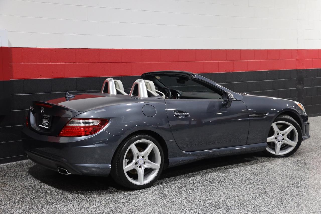 2013 Mercedes-Benz SLK 250 AMG Sport 2dr Roadster Skokie IL