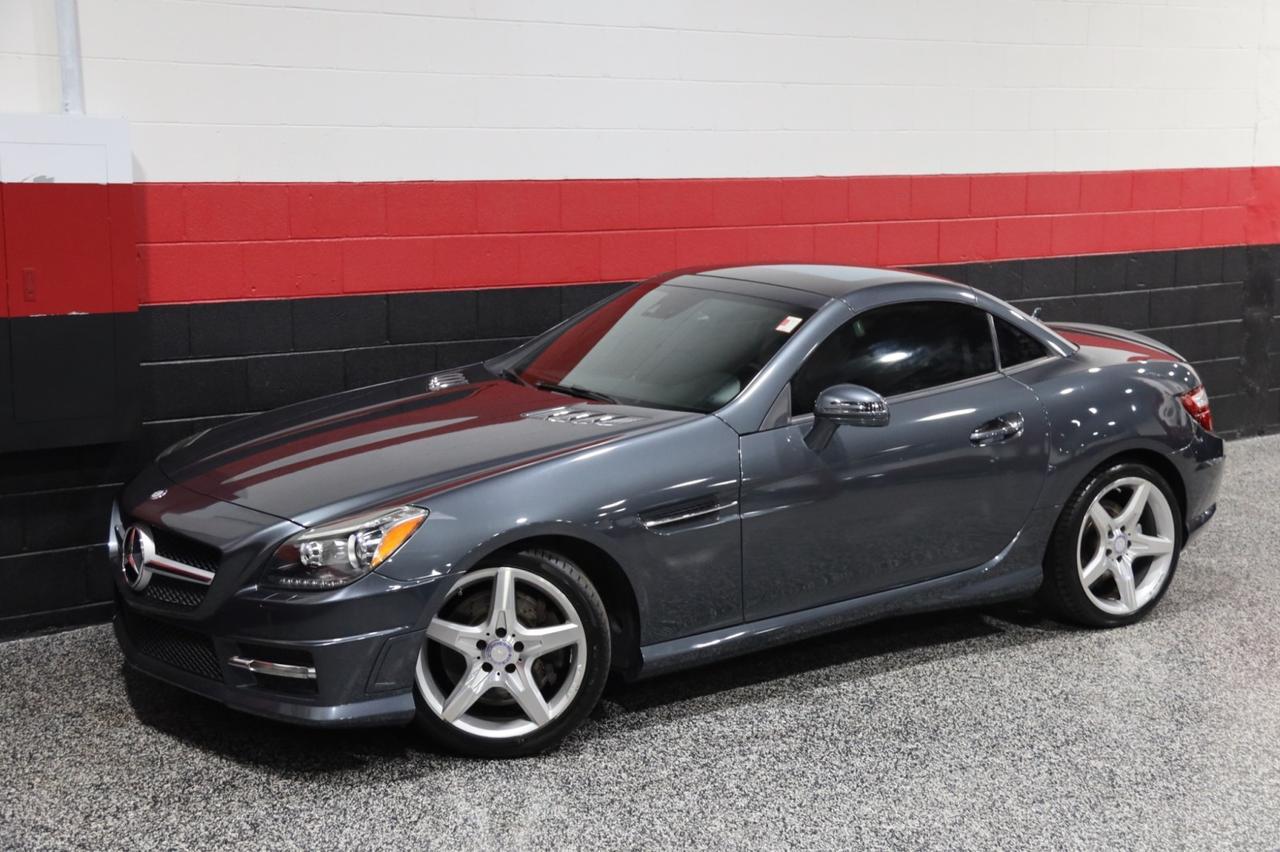 2013 Mercedes-Benz SLK 250 AMG Sport 2dr Roadster Skokie IL