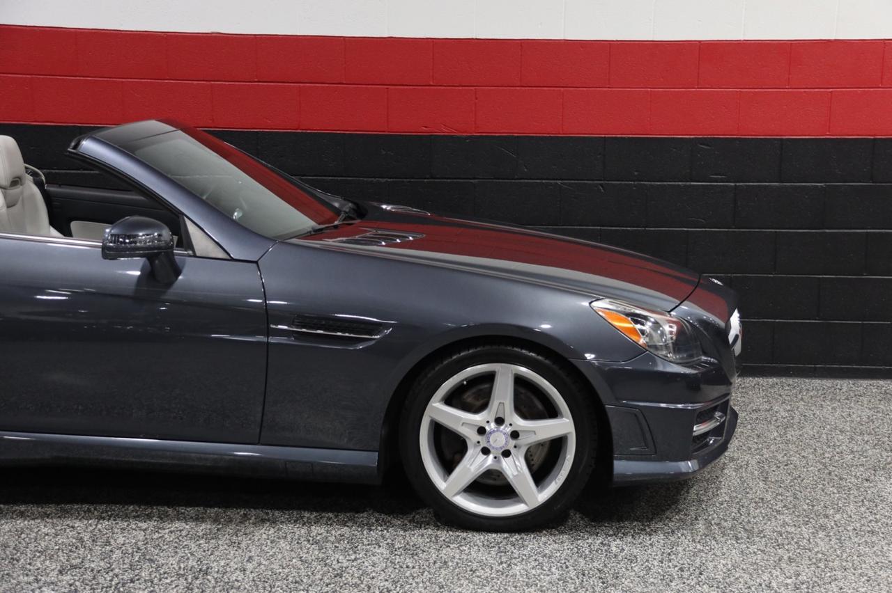 2013 Mercedes-Benz SLK 250 AMG Sport 2dr Roadster Skokie IL