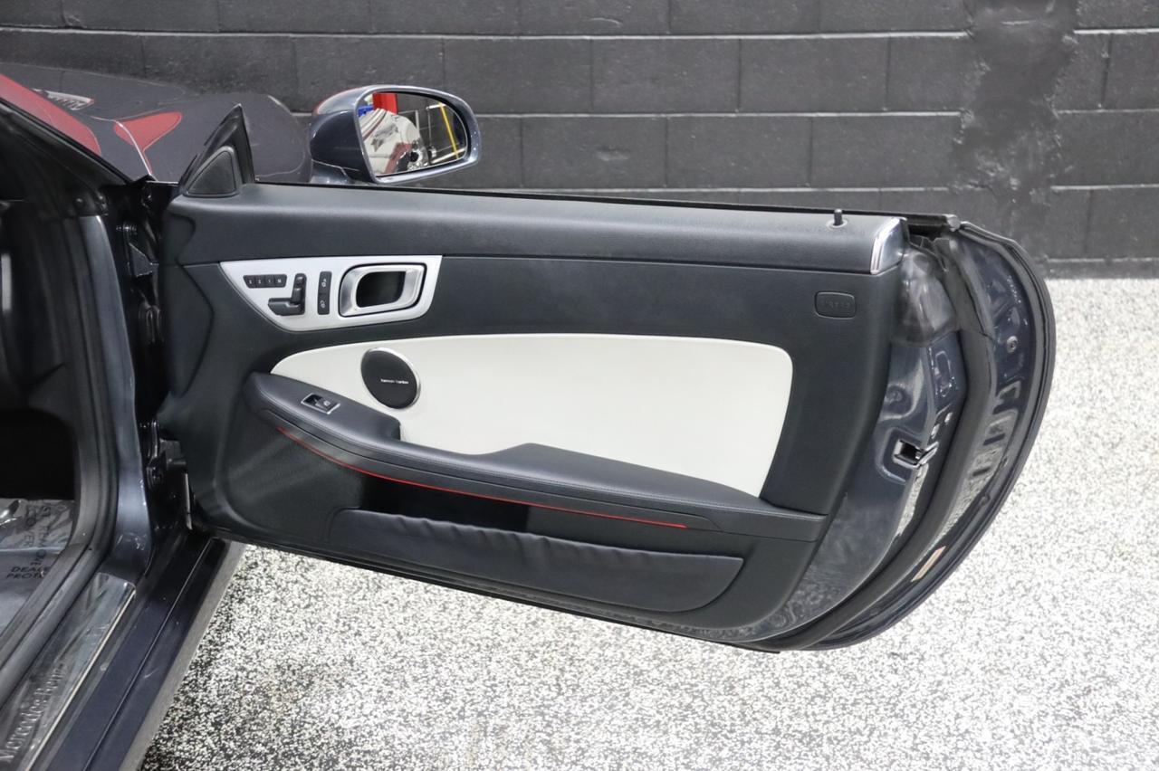 2013 Mercedes-Benz SLK 250 AMG Sport 2dr Roadster Skokie IL