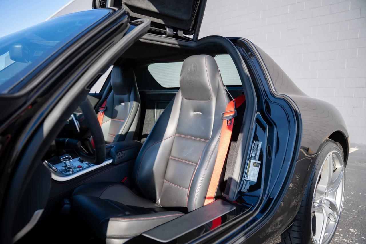 2013 Mercedes-Benz SLS-Class AMG GT Coupe 2D St. Louis MO