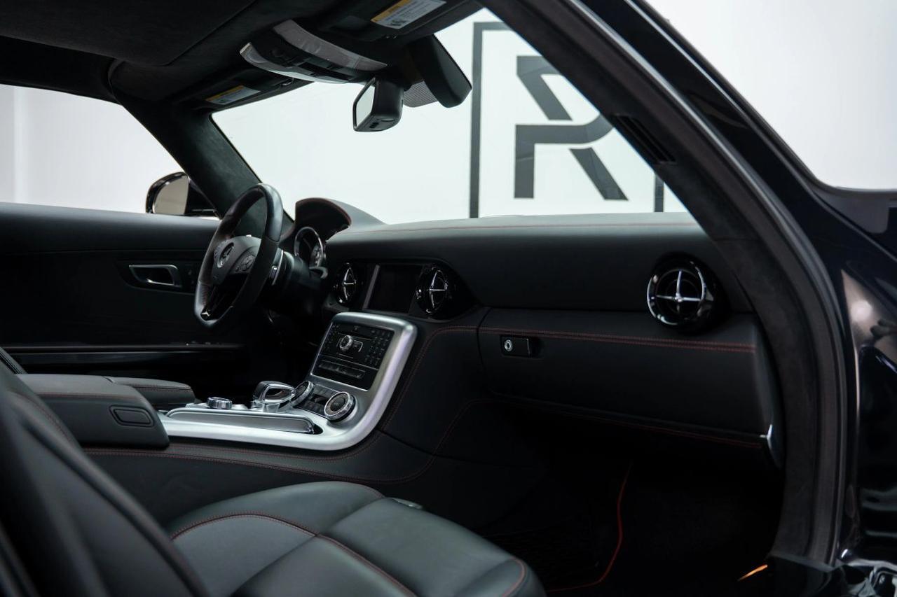 2013 Mercedes-Benz SLS-Class AMG GT Coupe 2D St. Louis MO