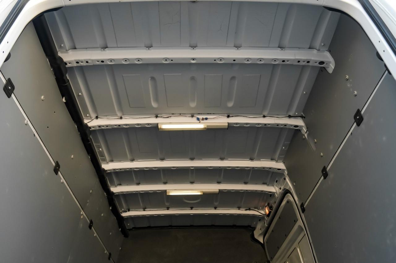 2013 Mercedes-Benz Sprinter 3500 CARGO VAN HIGH ROOF AUTOMATIC DIESEL DUALLY PREMIUM PKG FRONT COMFORT SEATS CRUISE CONTROL Carrollton TX