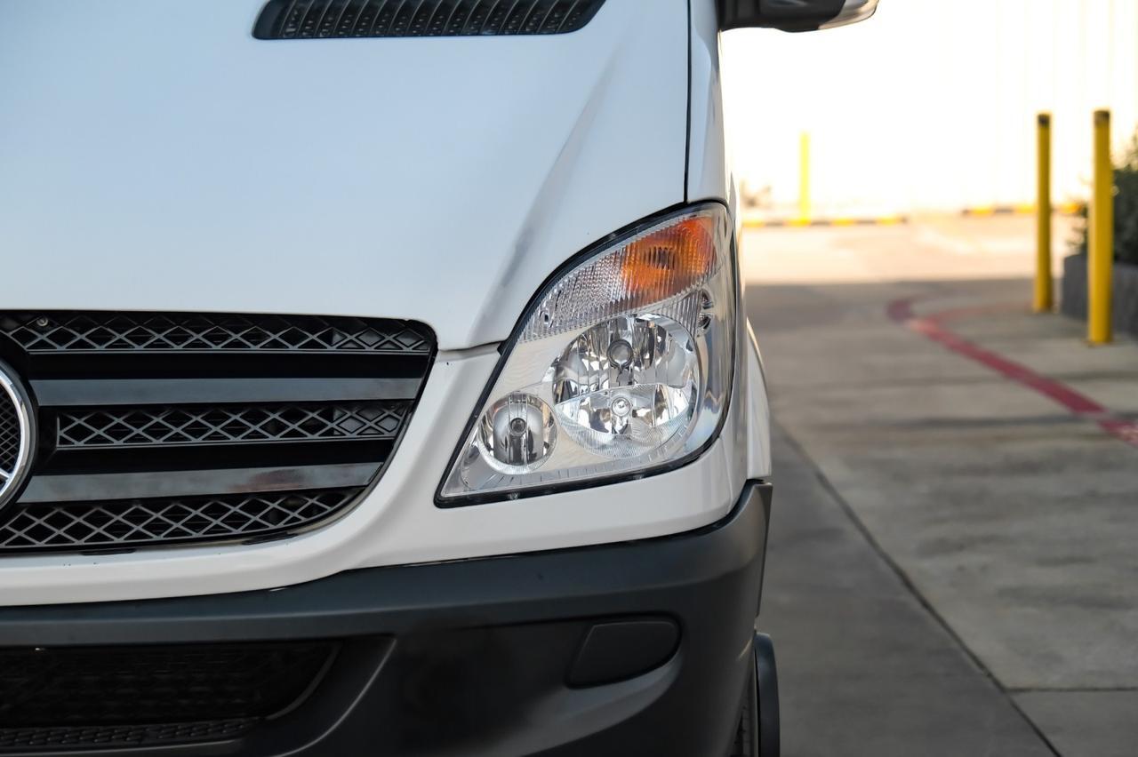 2013 Mercedes-Benz Sprinter 3500 CARGO VAN HIGH ROOF AUTOMATIC DIESEL DUALLY PREMIUM PKG FRONT COMFORT SEATS CRUISE CONTROL Carrollton TX