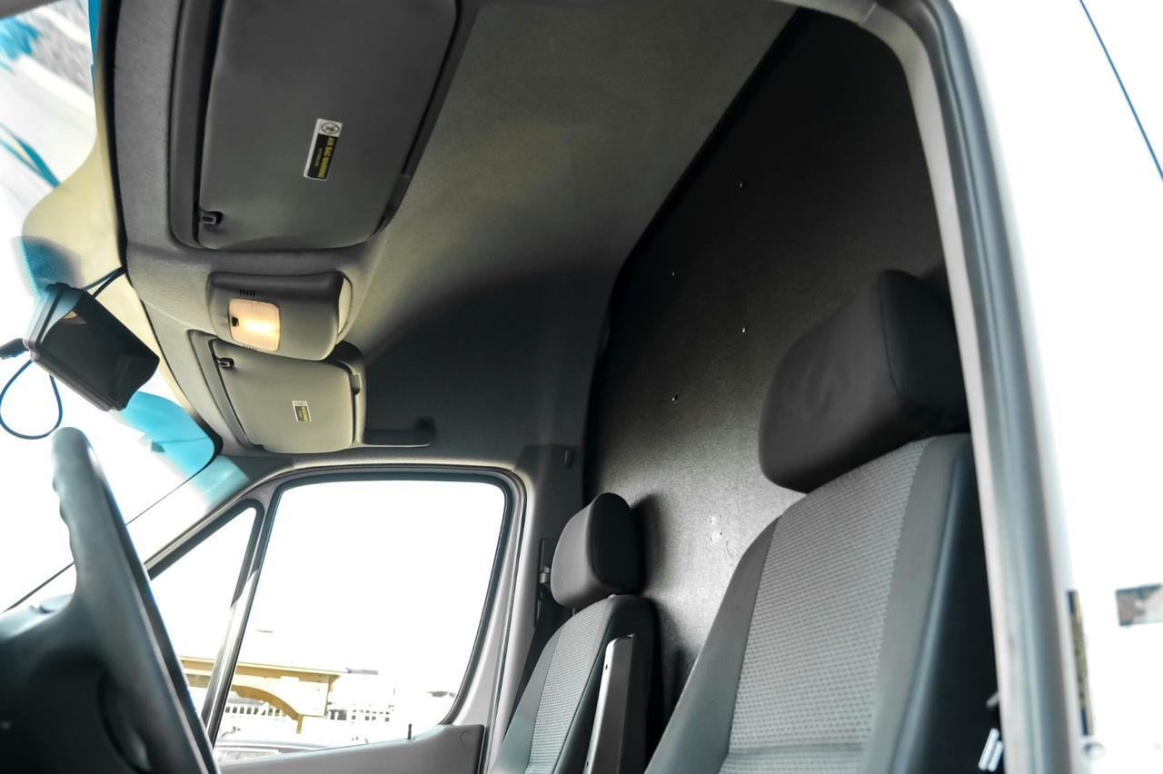 2013 Mercedes-Benz Sprinter 3500 CARGO VAN HIGH ROOF AUTOMATIC DIESEL DUALLY PREMIUM PKG FRONT COMFORT SEATS CRUISE CONTROL Carrollton TX