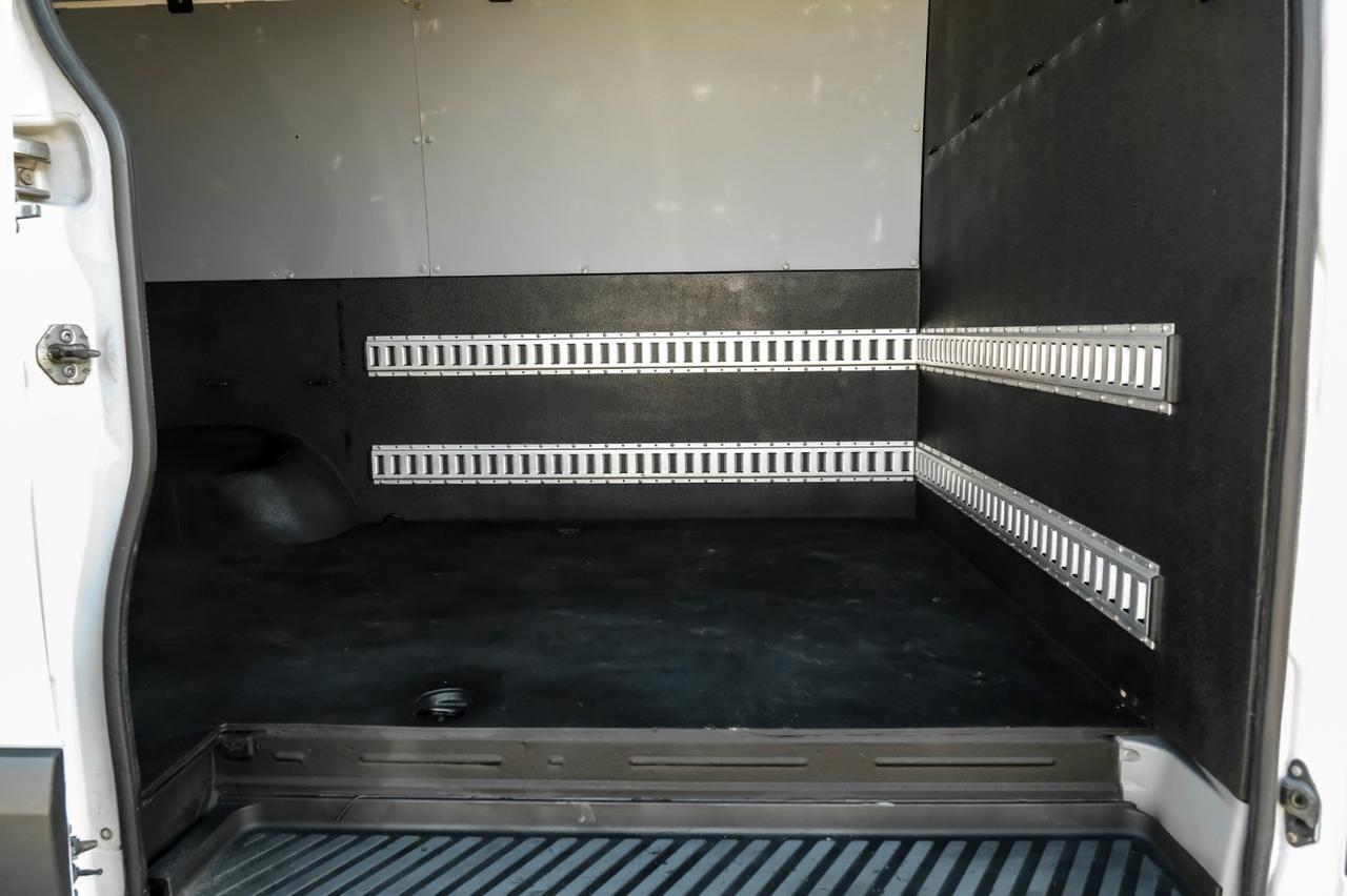 2013 Mercedes-Benz Sprinter 3500 CARGO VAN HIGH ROOF AUTOMATIC DIESEL DUALLY PREMIUM PKG FRONT COMFORT SEATS CRUISE CONTROL Carrollton TX