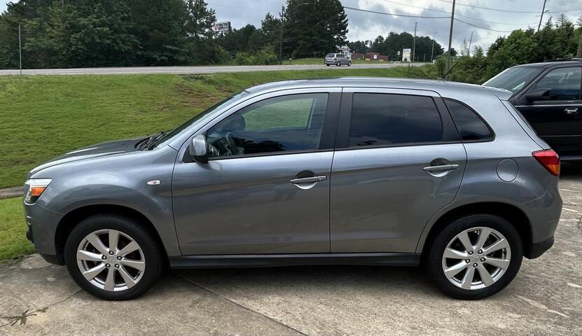 2013 Mitsubishi Outlander Sport ES Meridian MS