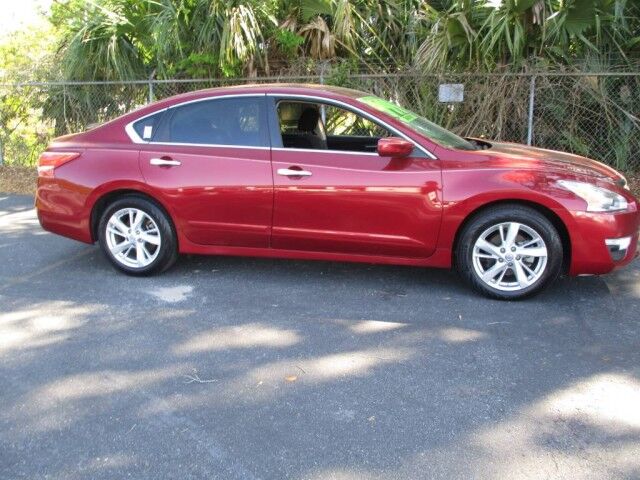 2013 Nissan Altima Gainesville FL