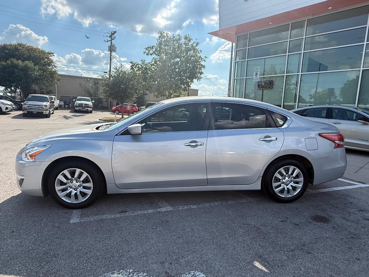 2013 Nissan Altima 2.5 S Austin TX