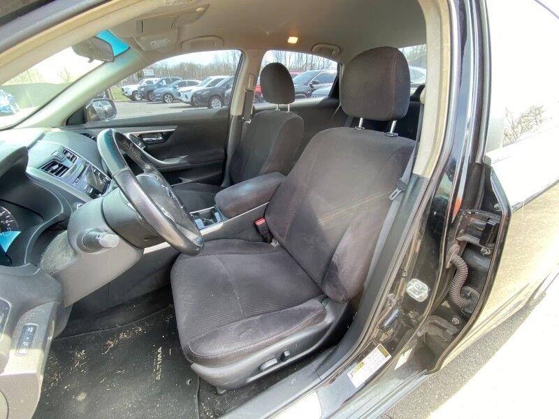 2013 Nissan Altima 2.5 SV Bristol  PA