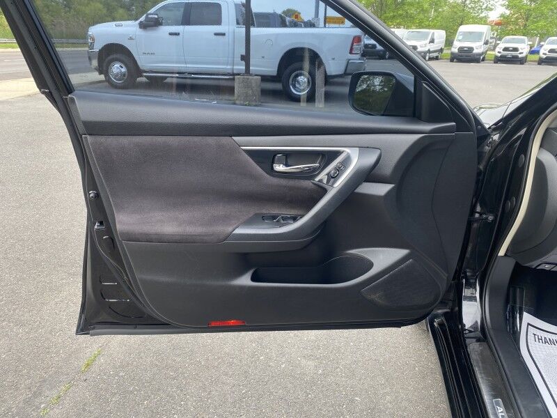 2013 Nissan Altima 2.5 SV Springfield PA