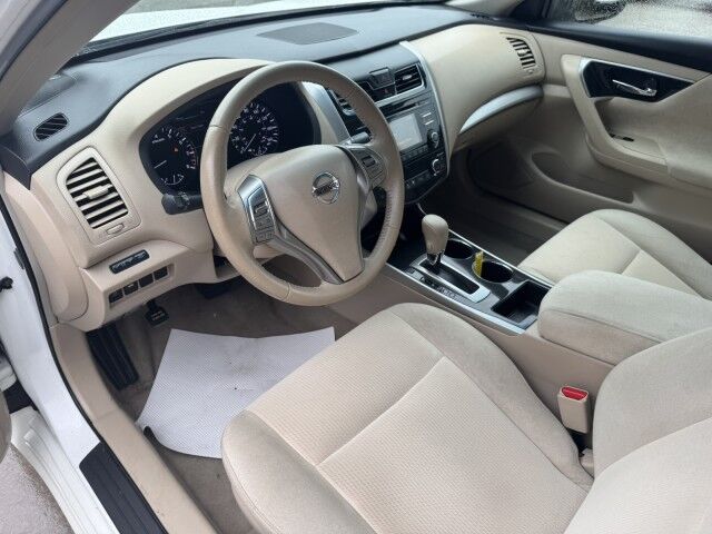 2013 Nissan Altima 2.5 SV North Versailles PA