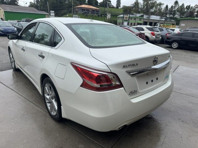 2013 Nissan Altima 2.5 SV North Versailles PA
