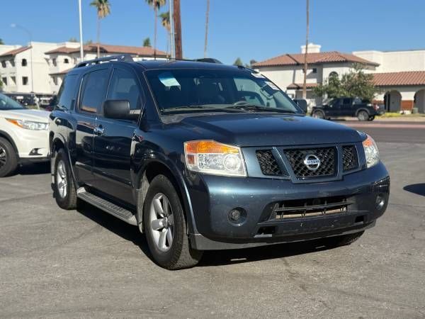 2013 Nissan Armada SV