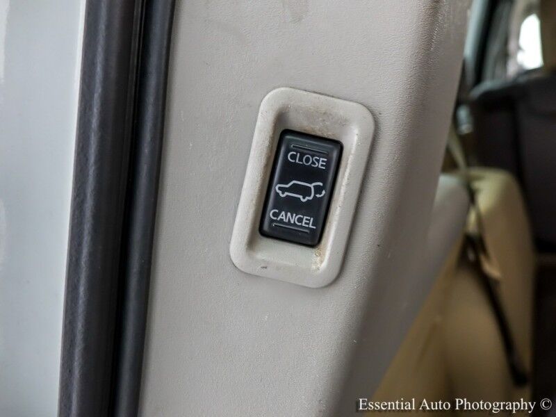 2013 Nissan Armada SV Willowbrook IL