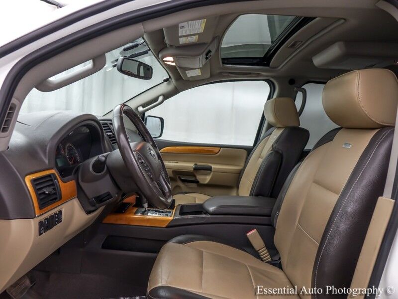 2013 Nissan Armada SV Willowbrook IL