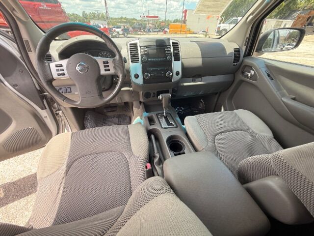 2013 Nissan Frontier SV Kyle TX