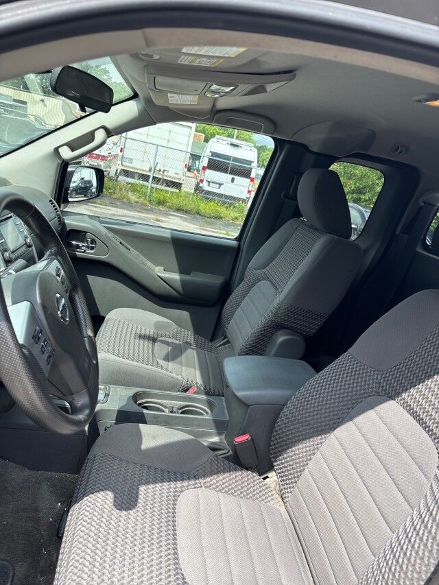 2013 Nissan Frontier SV Cleveland OH