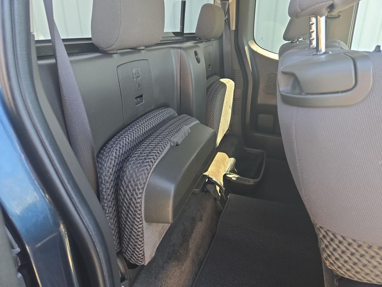 2013 Nissan Frontier SV West Burlington IA