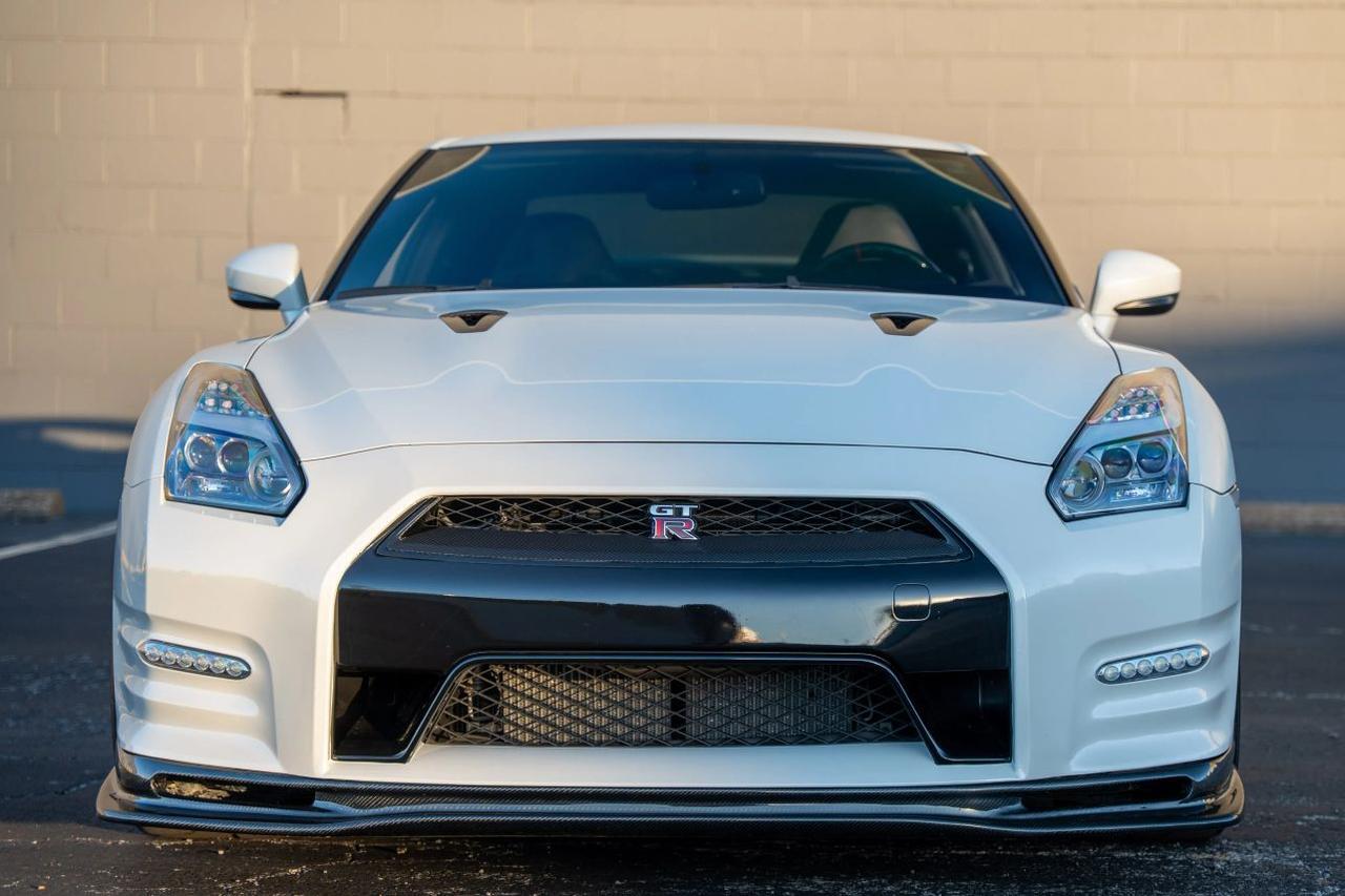 2013 Nissan GT-R