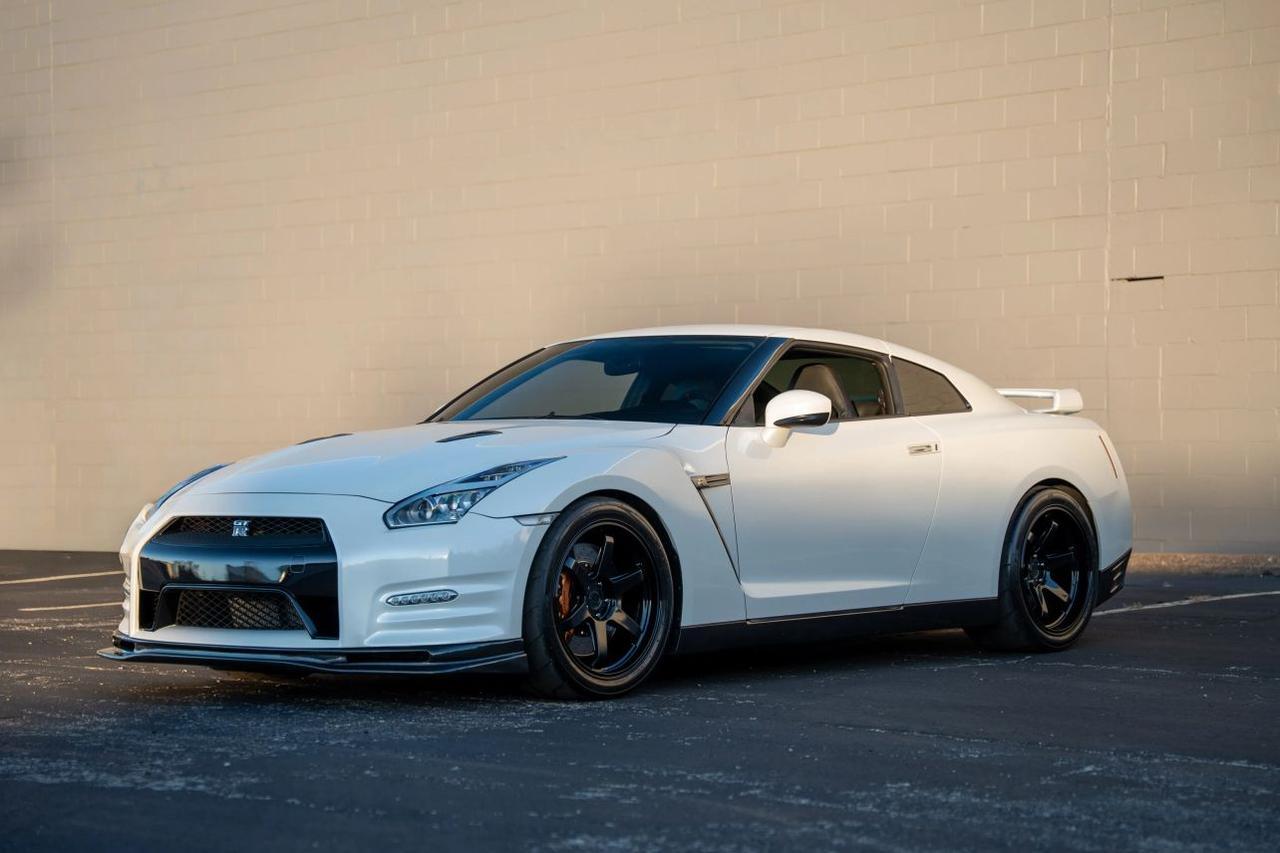 2013 Nissan GT-R