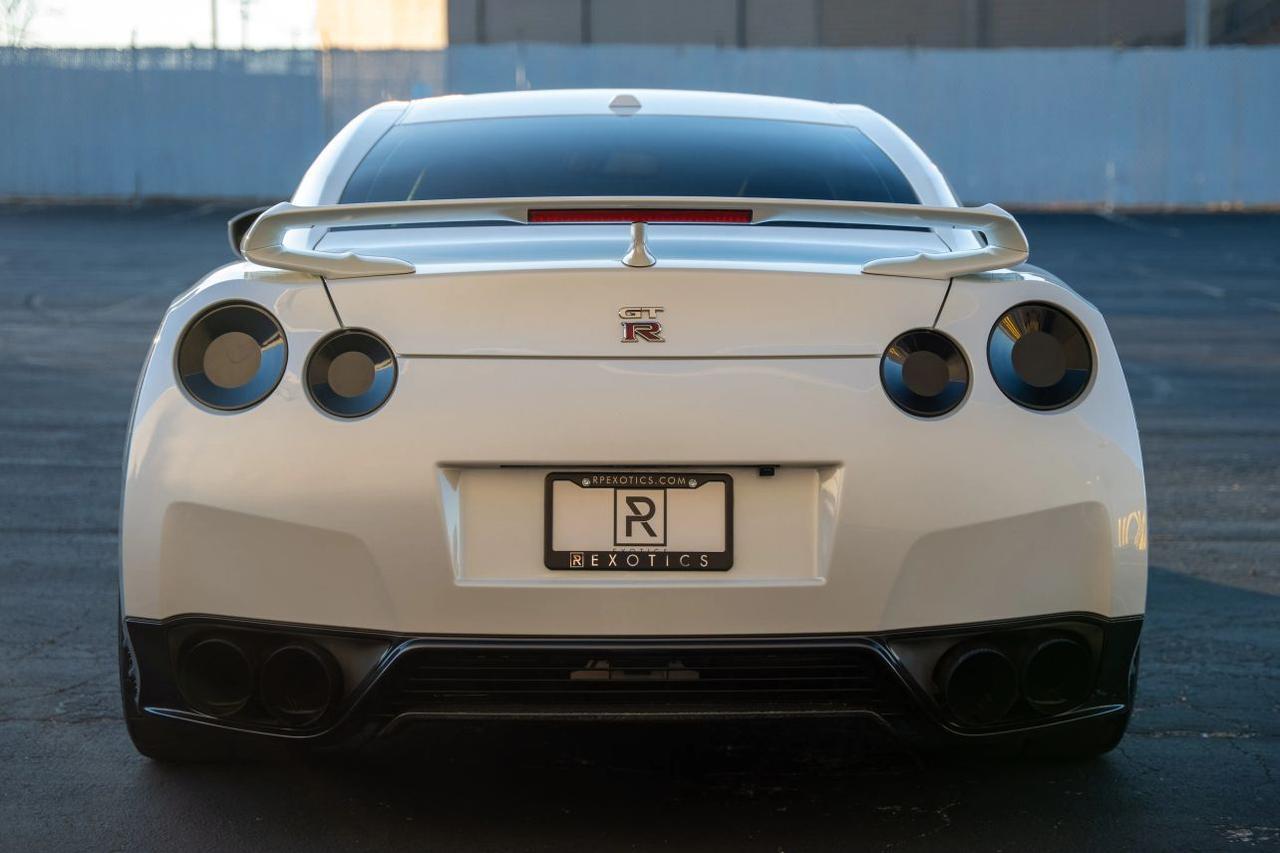 2013 Nissan GT-R Premium Coupe 2D St. Louis MO